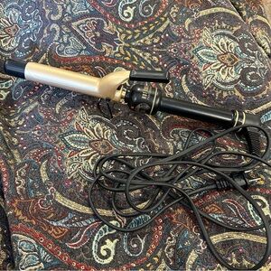 Hot Tools Professional Curling Iron 1 1/4 in